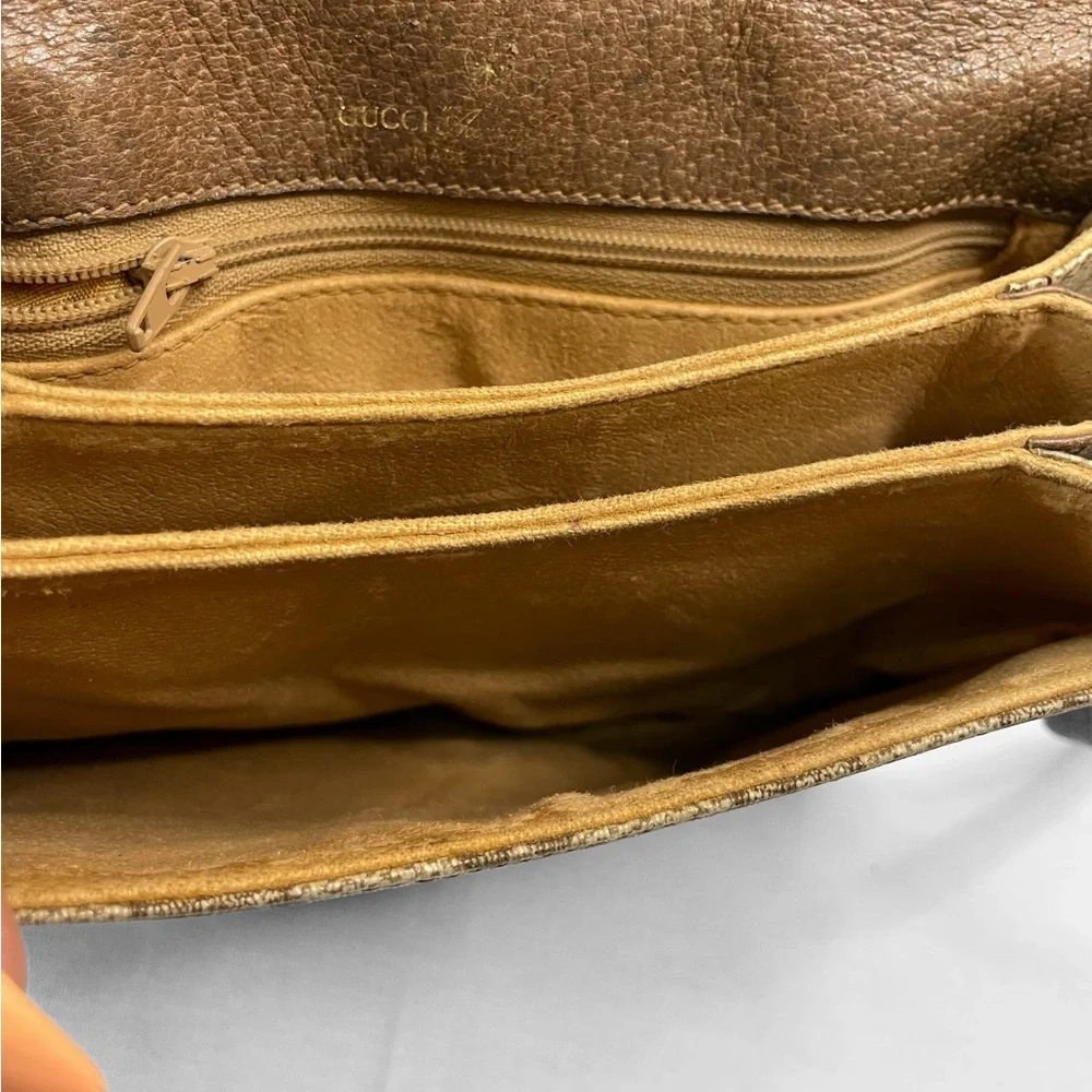 Gucci Vintage Brown GG Shoulder Bag - Picture 8 of 16